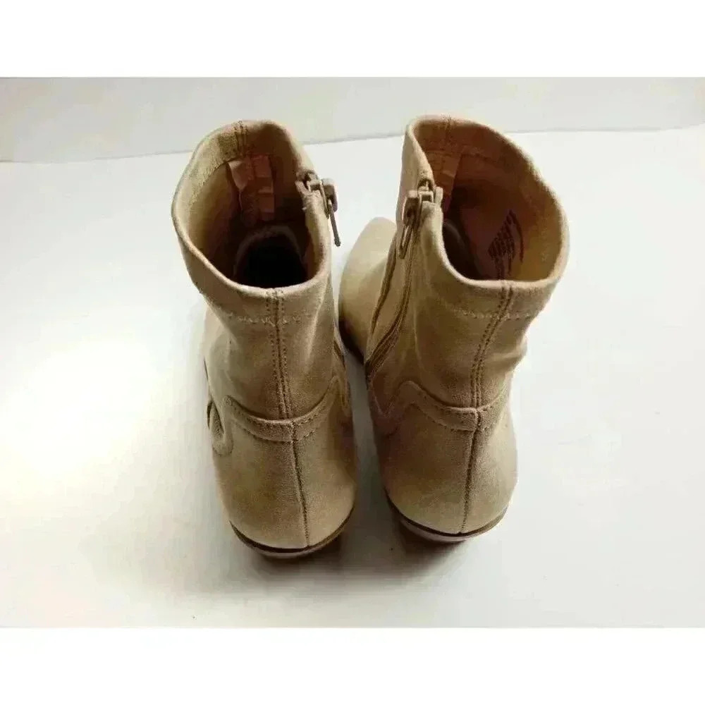 Steve Madden Womens Western Ankle Boots Booties Beige Faux Suede Side Zip 8 M - Picture 3 of 7